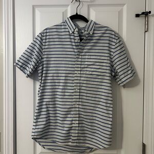 Old Navy Men's Blue and White Striped Shirt